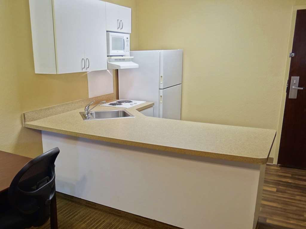 Extended Stay America Select Suites - Detroit - Роузвил Стая снимка