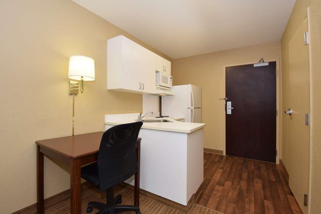 Extended Stay America Select Suites - Detroit - Роузвил Стая снимка